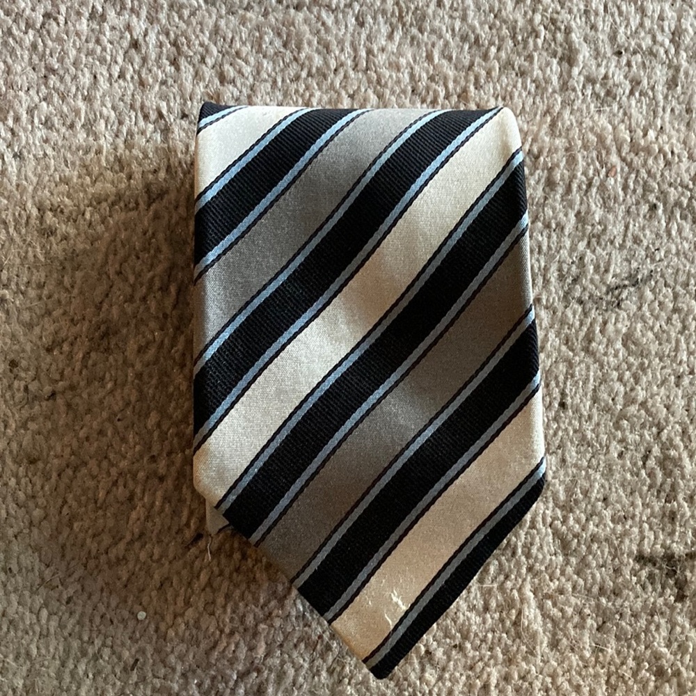 Necktie